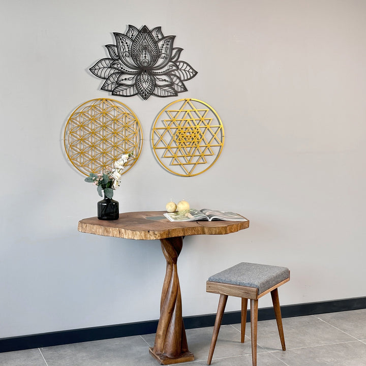 mandala-sri-yantra-yasam-cicegi-3lu-set-metal-duvar-tablosu-yaratici-tasarim-ve-sanatsal-unsurlar-colorfullworlds