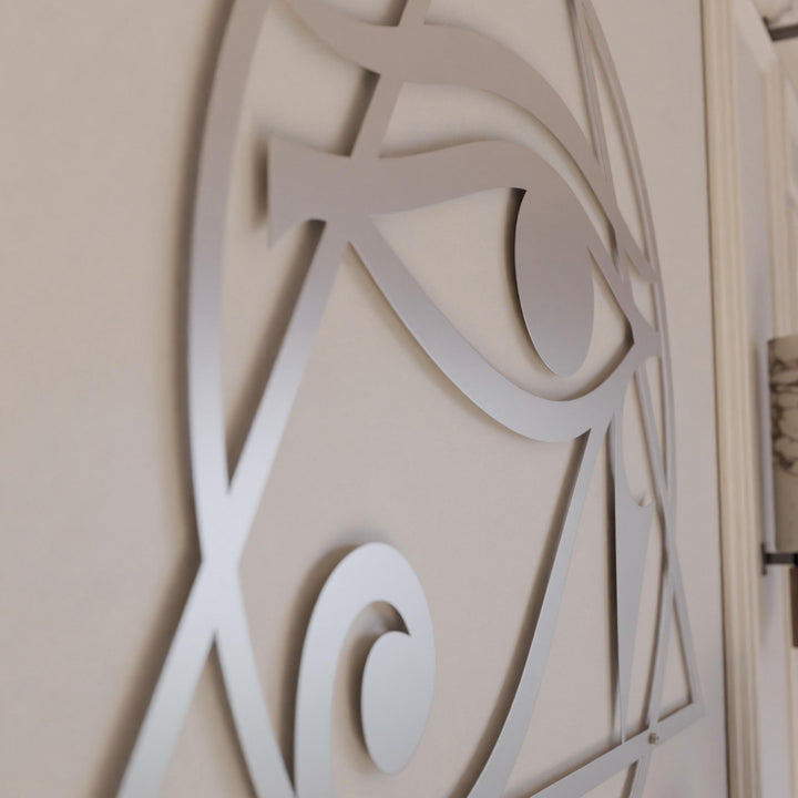 horusun-gozu-gumus-metal-duvar-dekorasyonu-modern-tasarim-colorfullworldstr