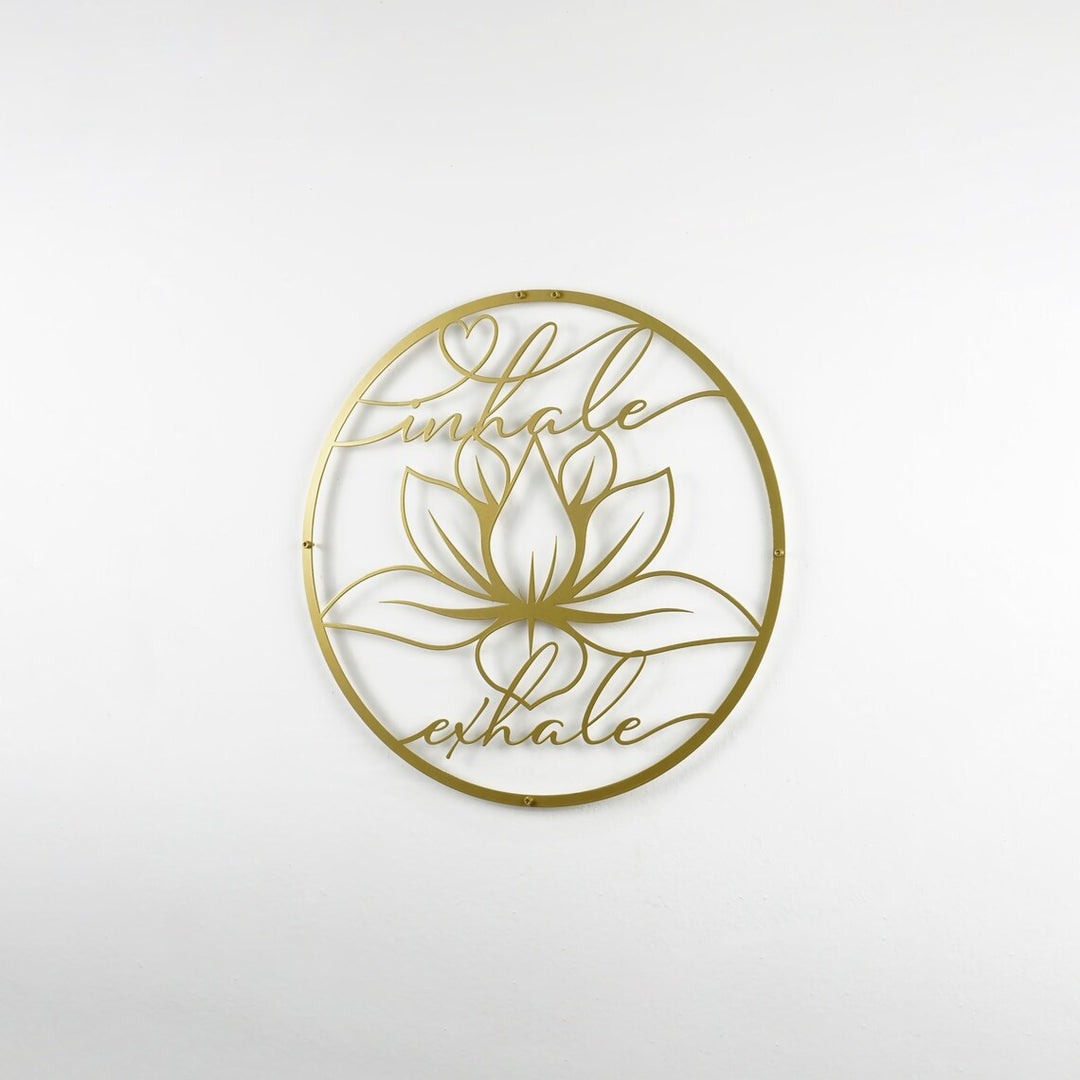 duvarlarınıza-ekstra-değer-katan-lotus-tablo-colorfullworlds