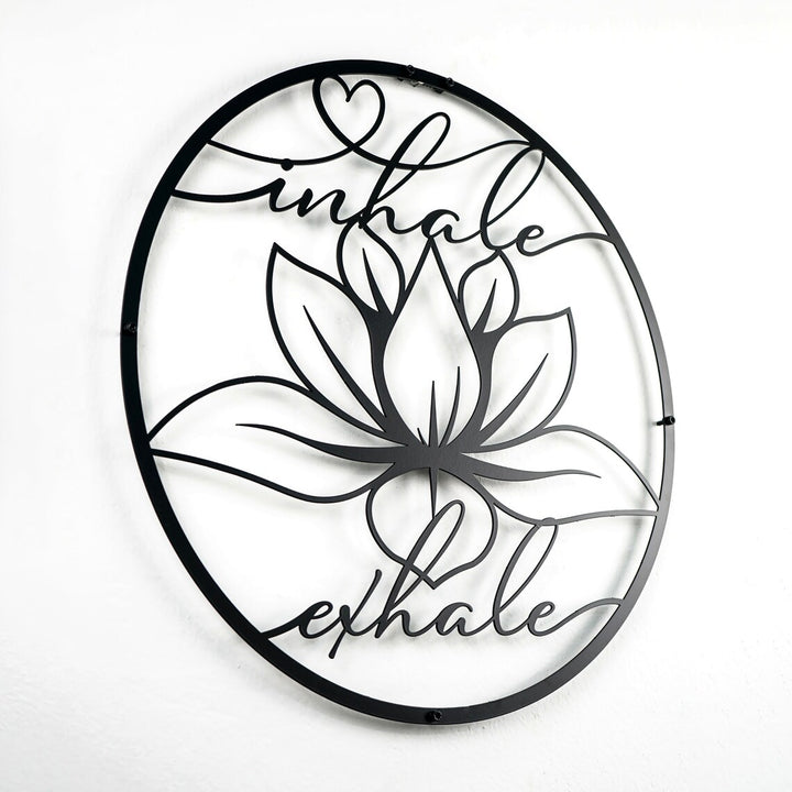 lotus-dairesel-tablosunun-genel-görünümü-colorfullworlds