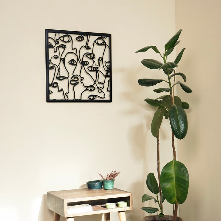 ofis-hediyesi-olarak-soyut-yüzler-metal-duvar-tablosu