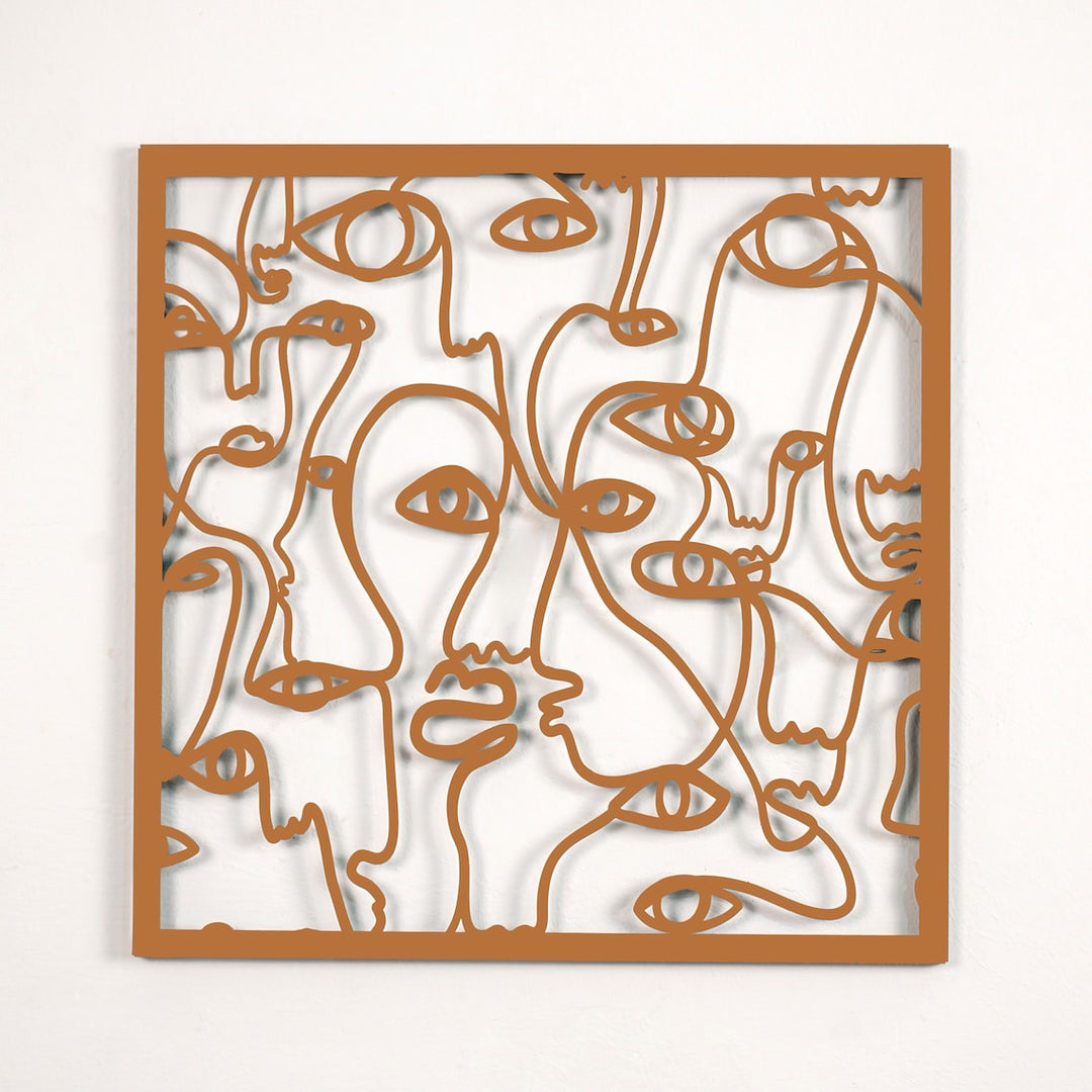 metal-duvar-tablosunun-soyut-yüzler-genel-görünümü