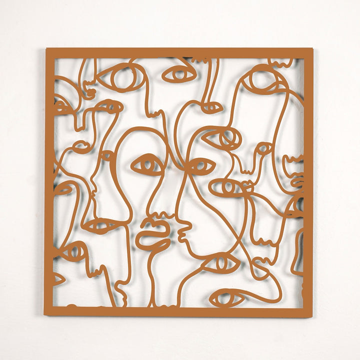 metal-duvar-tablosunun-soyut-yüzler-genel-görünümü