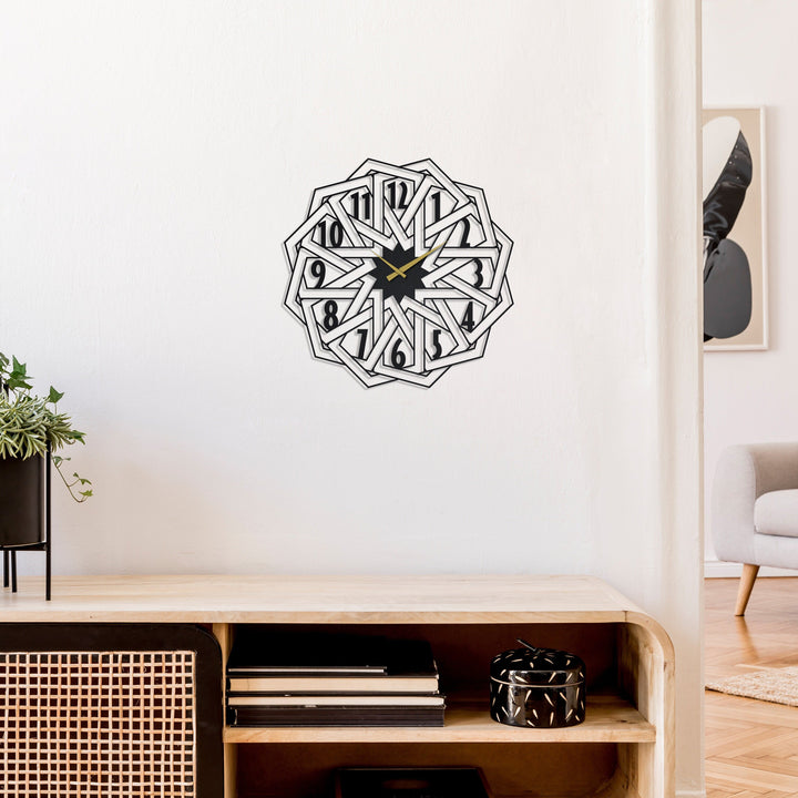 Geometrik Tasarımlı Dekoratif Metal Duvar Saati - Metal Dekor