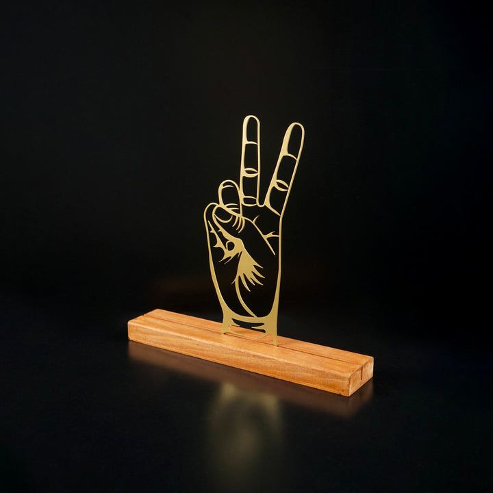 Victory Sign Zafer İşareti Metal Masa ve Raf Dekoru