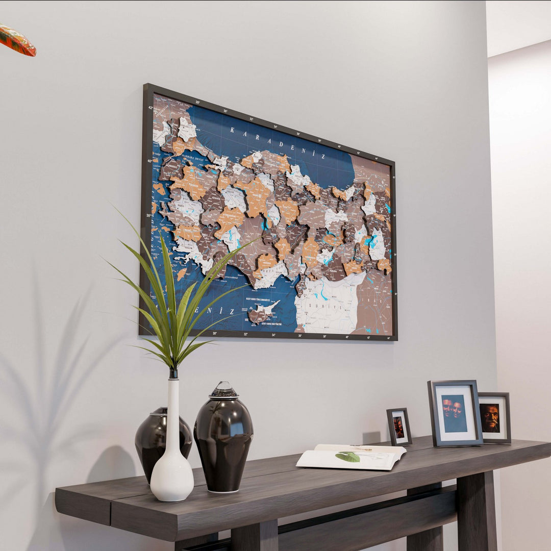 Renkli Baskılı Türkiye Haritası - Çerçeveli Ahşap Duvar Dekoru (Soil)