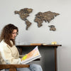3d-ahsap-dunya-haritasi-dekoratif-metal-ve-ahsap-duvar-dekoru-kahverengi-modern-ve-kulturel-dekorasyon-colorfullworldstr