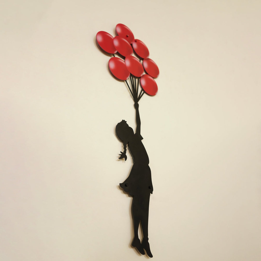 Banksy Kırmızı Balonlu Kız Metal Duvar Dekoru