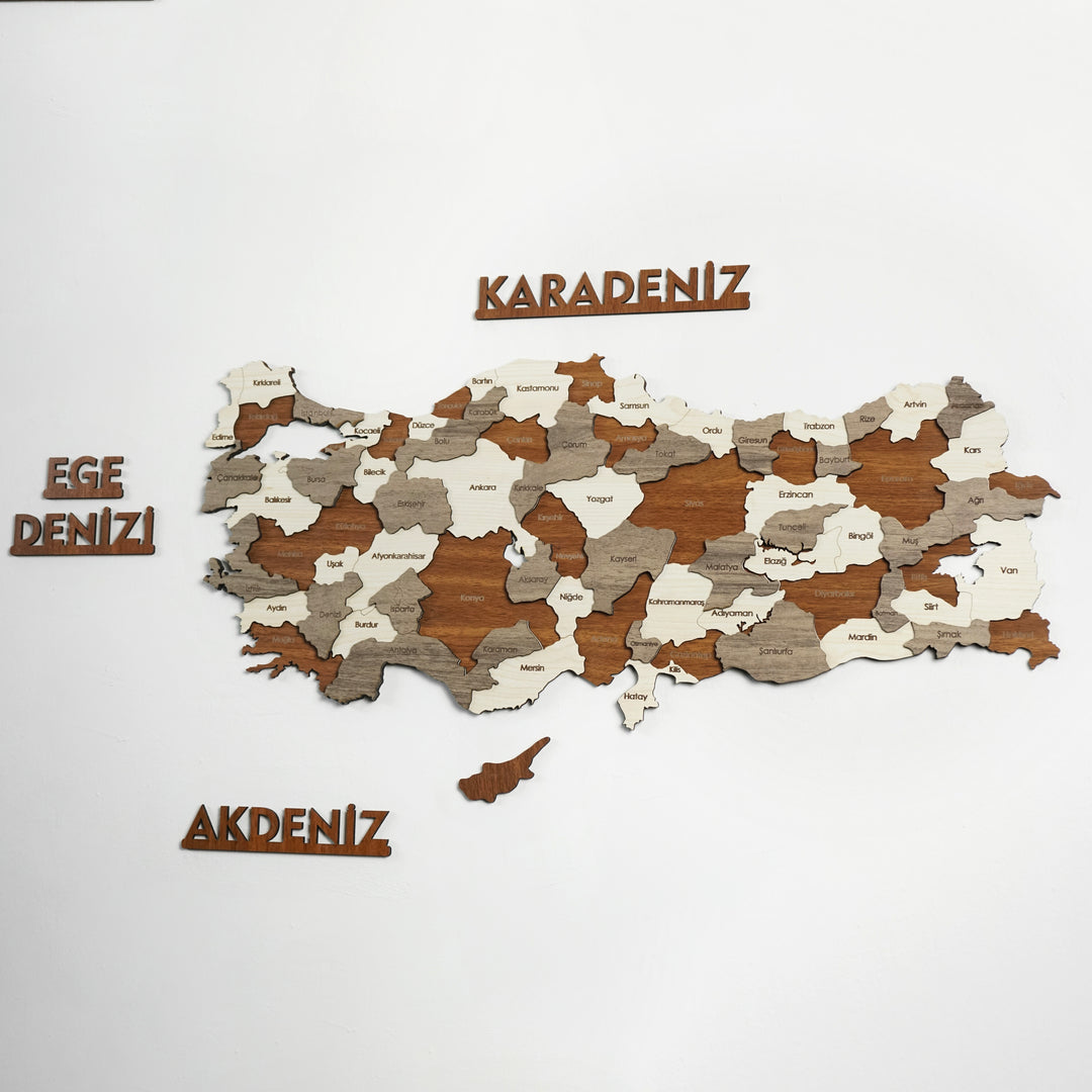 Türkiye Haritası Çok Katmanlı Ahşap Duvar Dekoru - Çok Renkli
