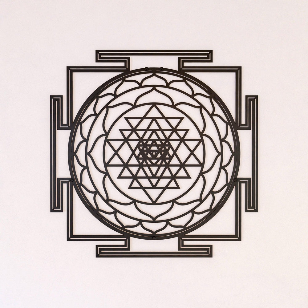sri-yantra-siyah-metal-tablo-dekoratif-ev-dekoru-colorfullworldstr