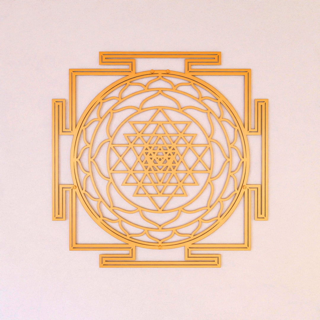sri-yantra-altin-metal-duvar-tablosu-dekoratif-tasarım-ev-dekoru-colorfullworldstr
