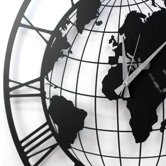 Dünya Haritası Tasarımlı Metal Duvar Saati
