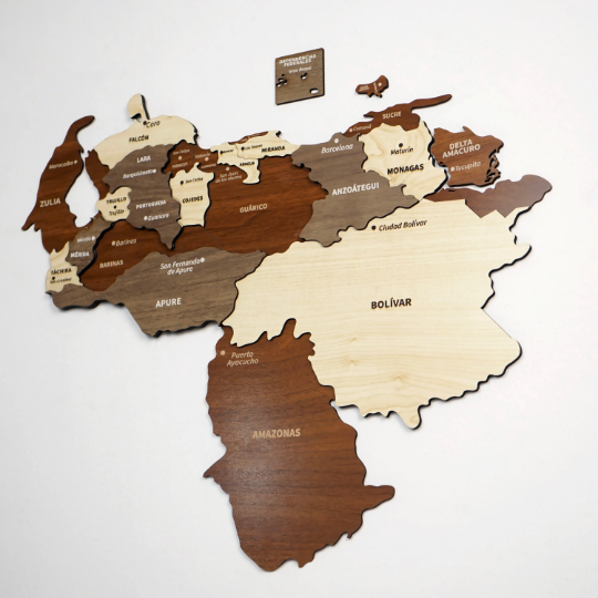 3D Ahşap Venezuela Haritası Çok Katmanlı - Karışık Renkli