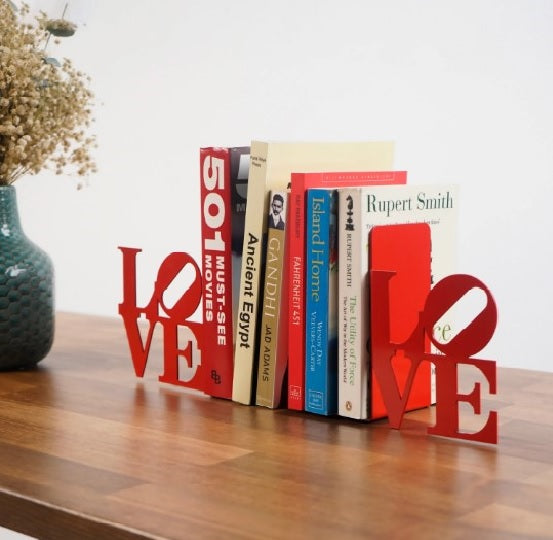 LOVE Yazılı - İki Satırlı Metal Kitap Tutucu & Bookend